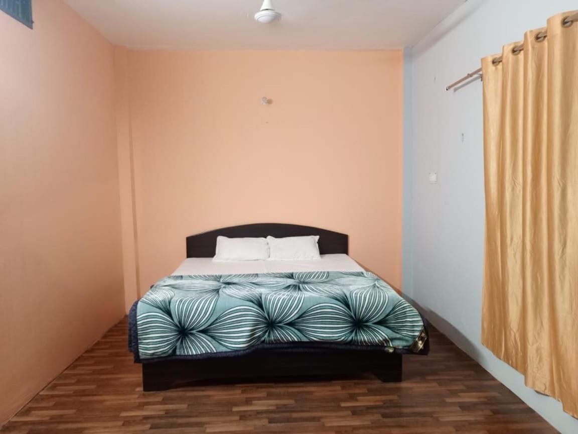 Shri Niwas Homestay Ayodhya المظهر الخارجي الصورة