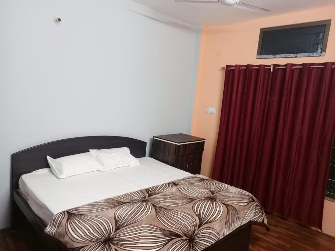 Shri Niwas Homestay Ayodhya المظهر الخارجي الصورة